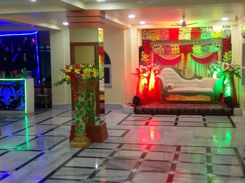 Janata Hotel Калькутта Экстерьер фото