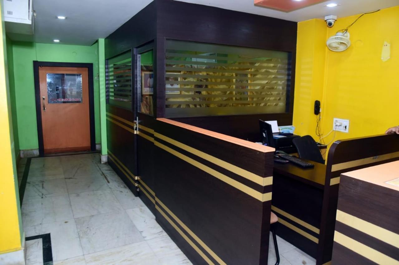 Janata Hotel Калькутта Экстерьер фото