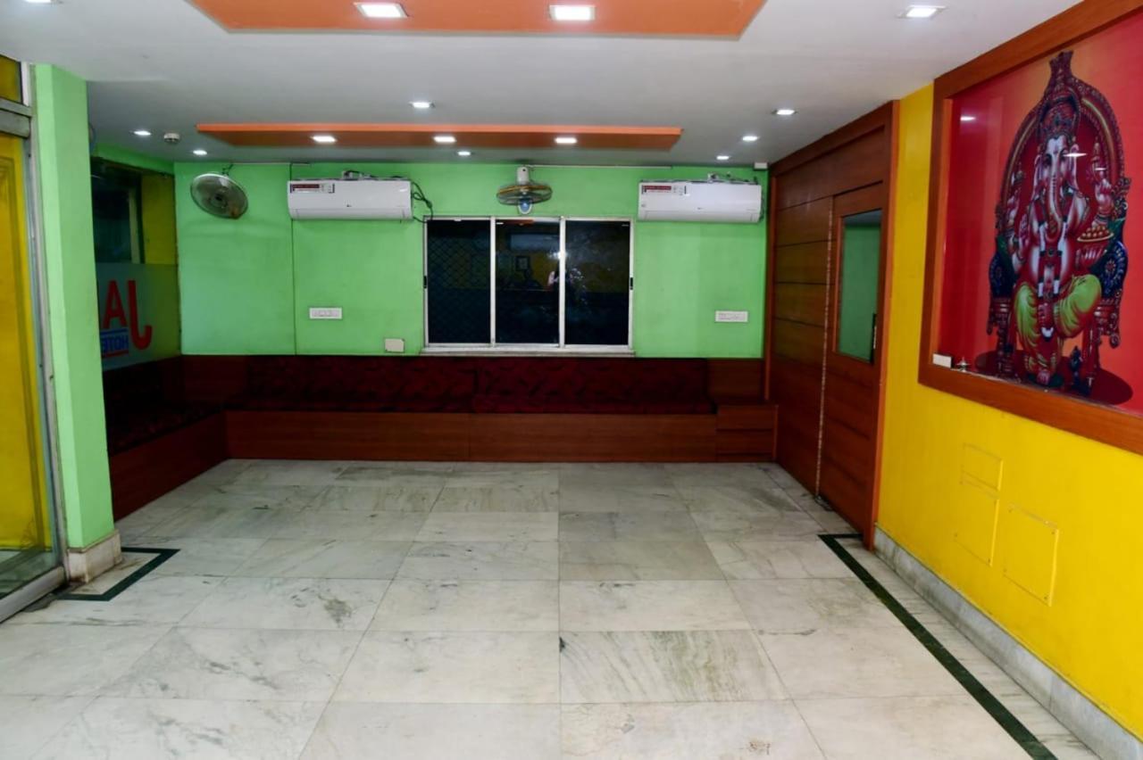 Janata Hotel Калькутта Экстерьер фото