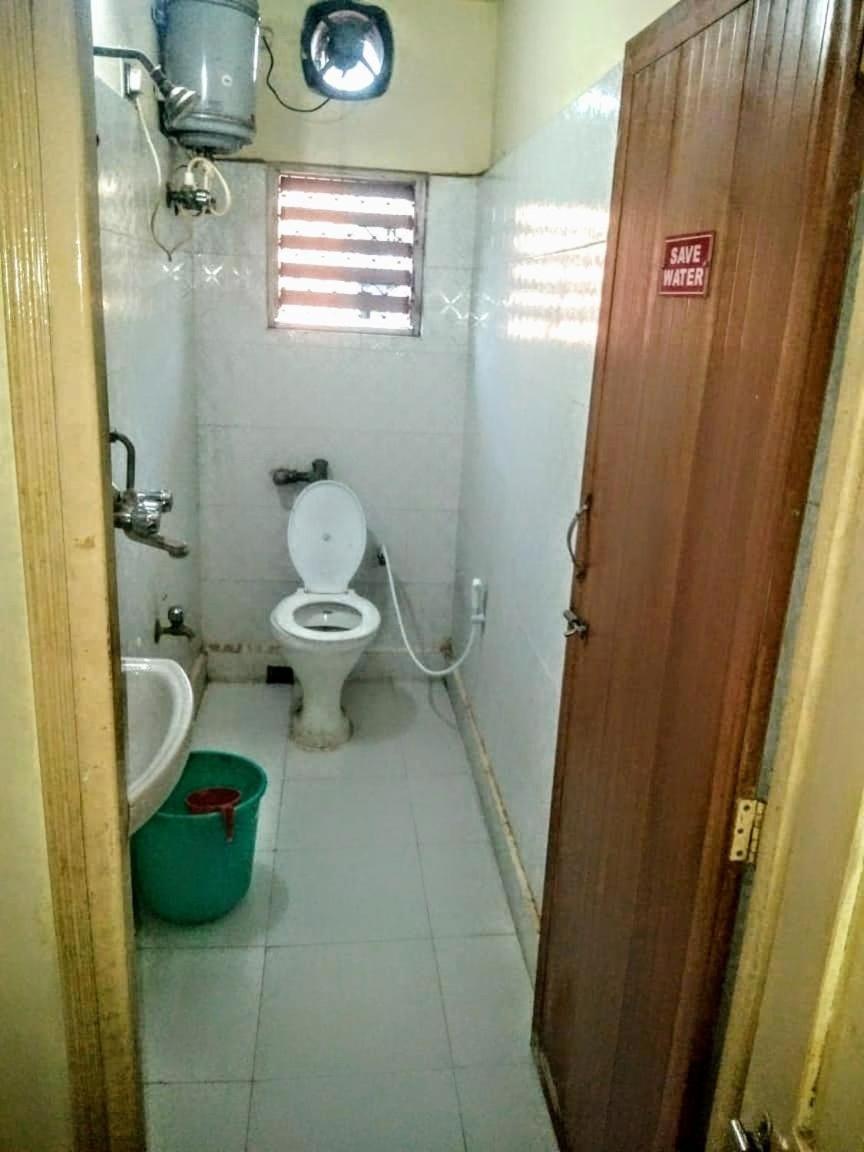 Janata Hotel Калькутта Экстерьер фото